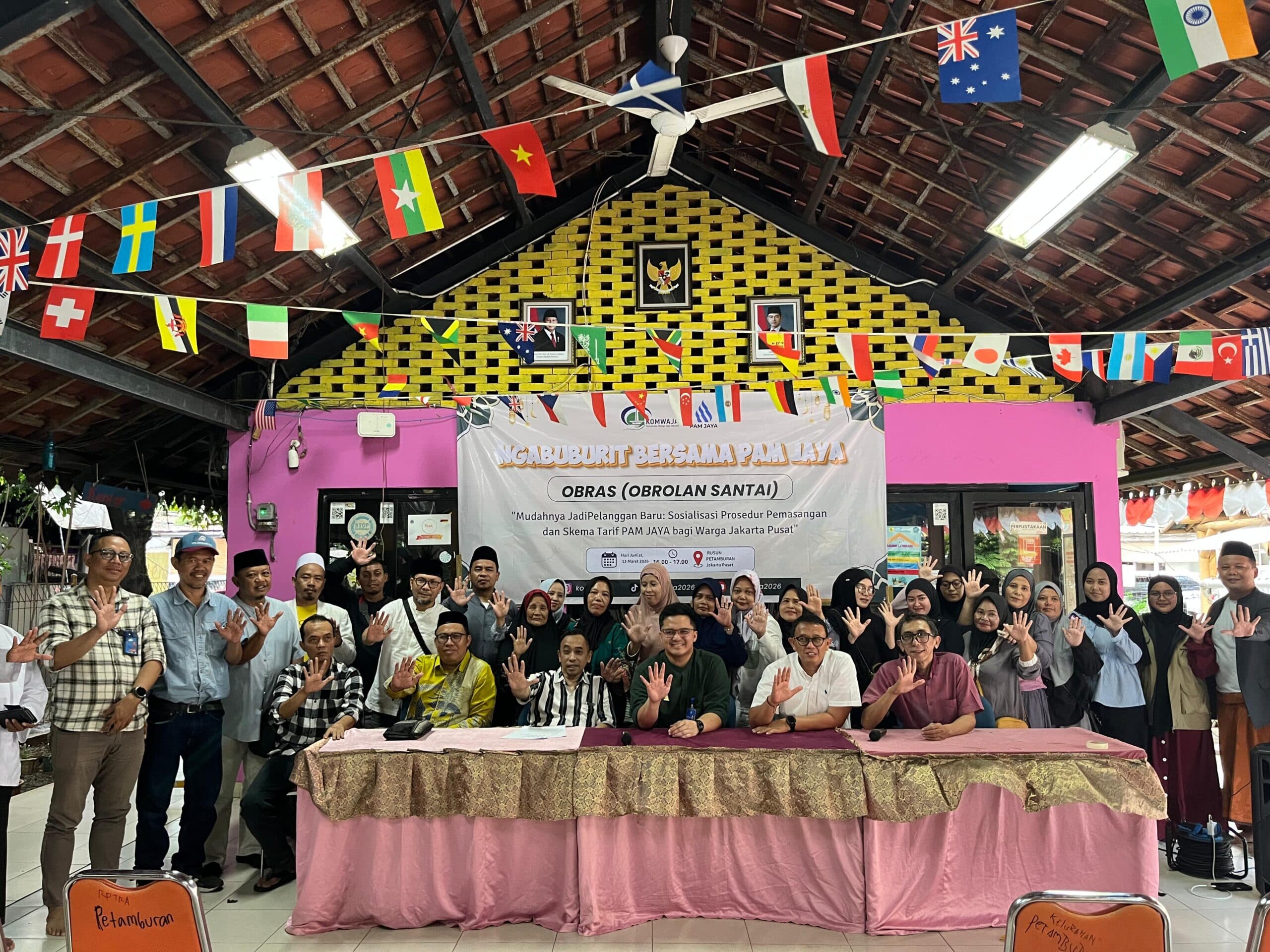 Ngabuburit Bersama PAM JAYA di Rusun Petamburan, Warga Diajak Dukung Program Pipanisasi Air Bersih