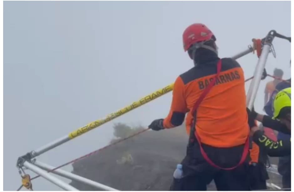 Horor di Rinjani! Pendaki Cantik Asal Brasil Tewas Mengenaskan, Jatuh 800 Meter ke Jurang