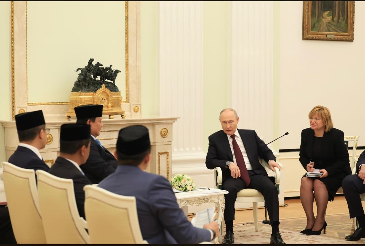 Prabowo Subianto Bertemu Vladimir Putin di Moskow: Strategi Ketahanan Energi Nasional