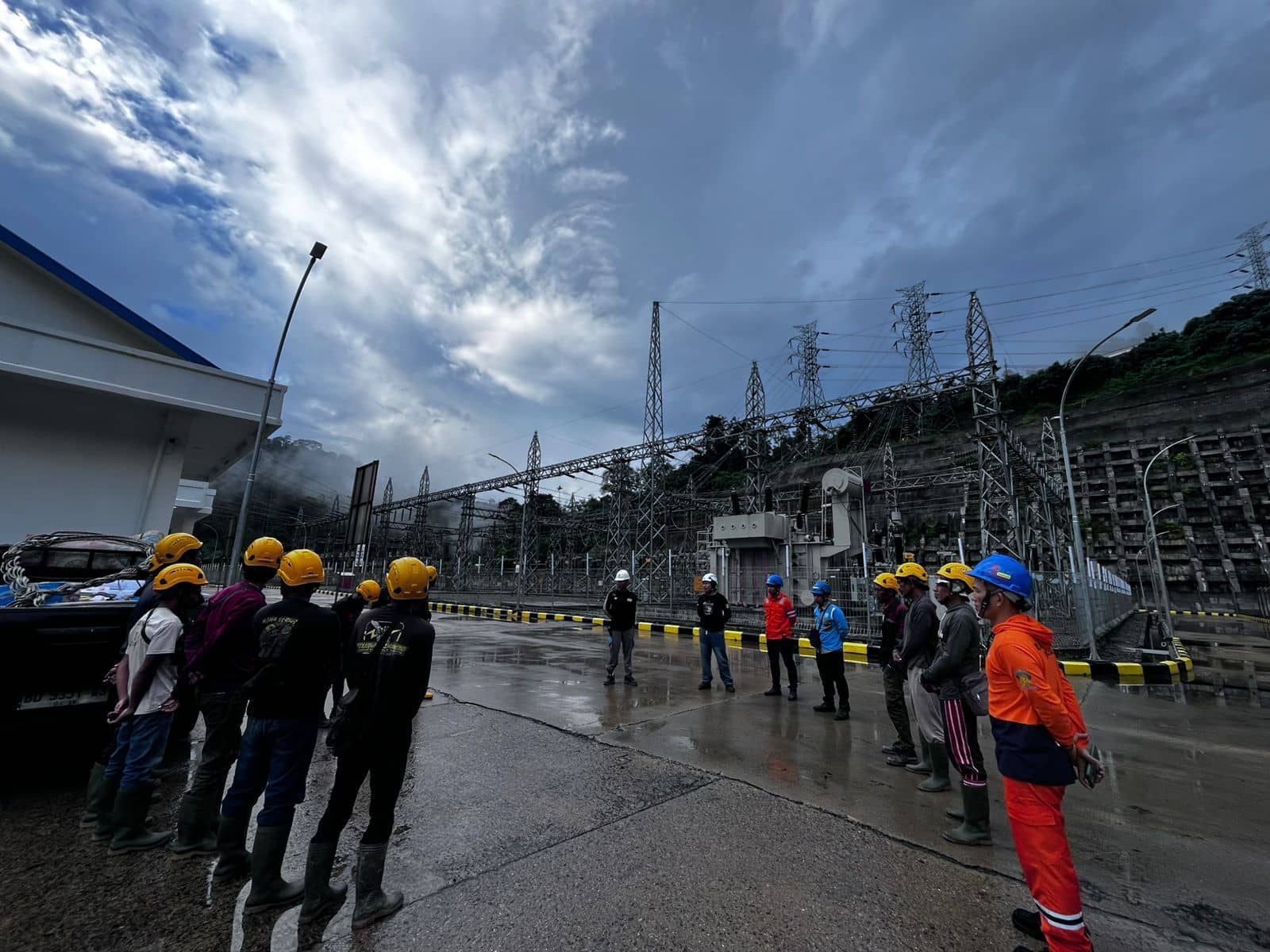 Pemulihan Listrik Sumatera Dipercepat, Respons Cepat PLN Dinilai Efektif Tangani Blackout Akibat Gangguan Transmisi